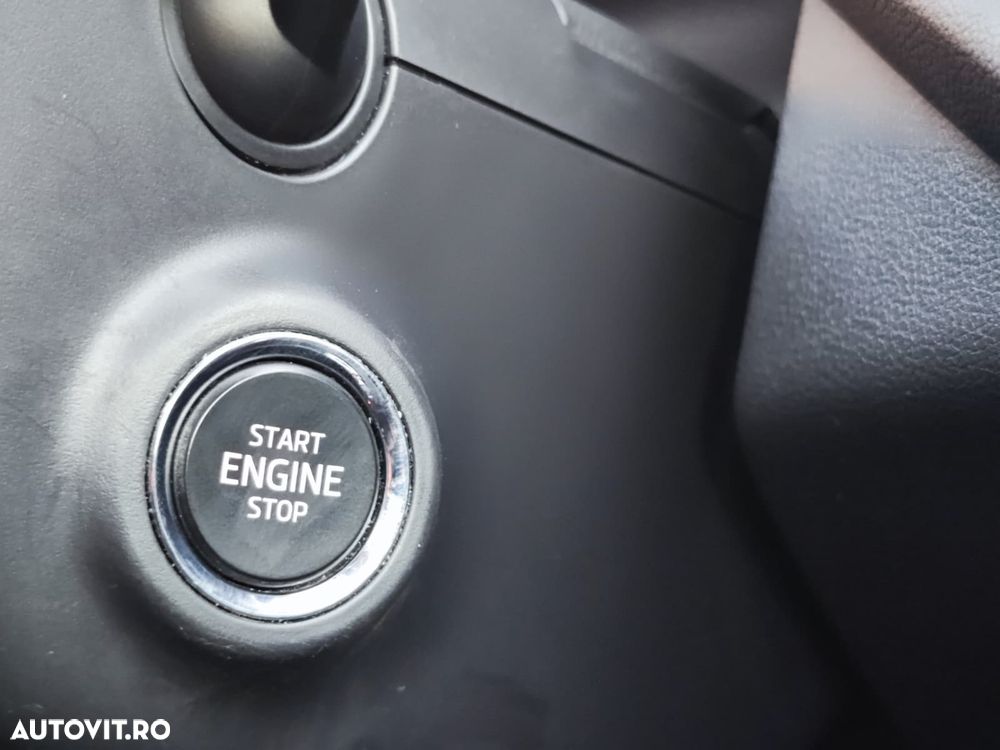 Skoda Octavia 2.0 TDI DSG 4X4 Style - 37