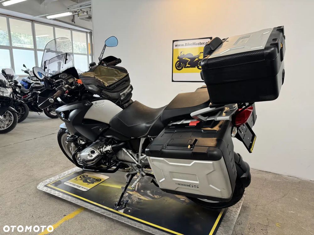 BMW R - 6