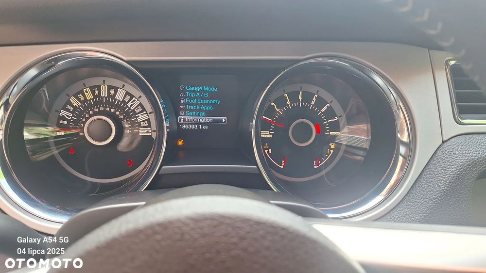 Ford Mustang 3.7 V6 Premium - 10