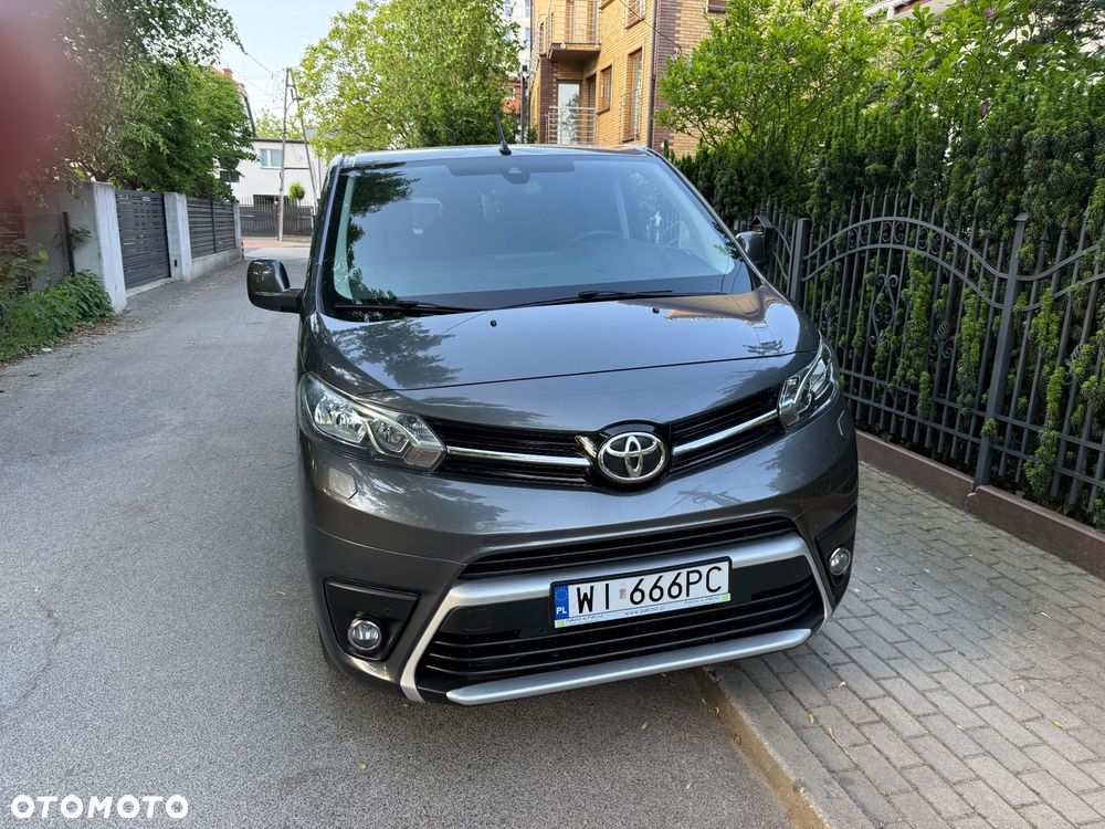 Toyota ProAce Kombi D-4D Medium 2,8t - 28