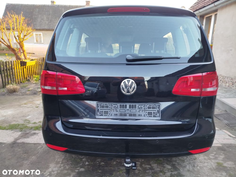 Volkswagen Touran - 7
