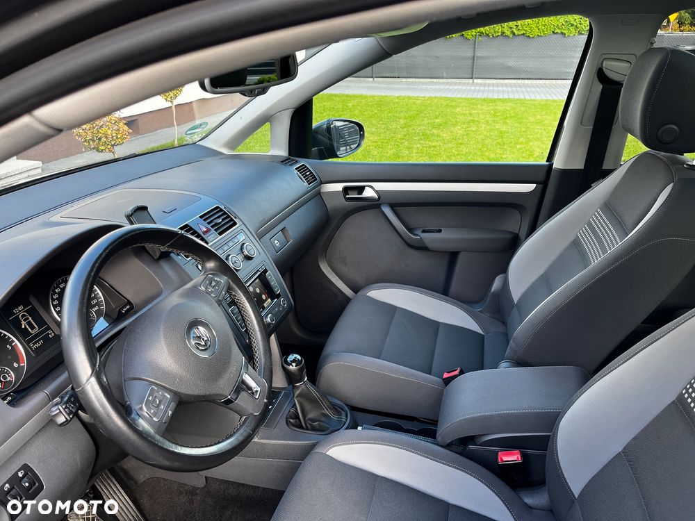 Volkswagen Touran 2.0 TDI DPF BlueMotion Technology Life - 7