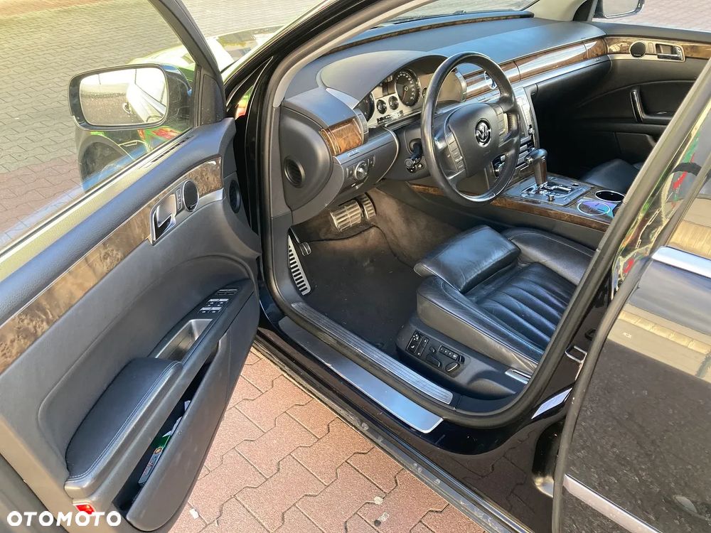Volkswagen Phaeton 3.0 V6 TDI DPF 4Mot L (5os) - 14