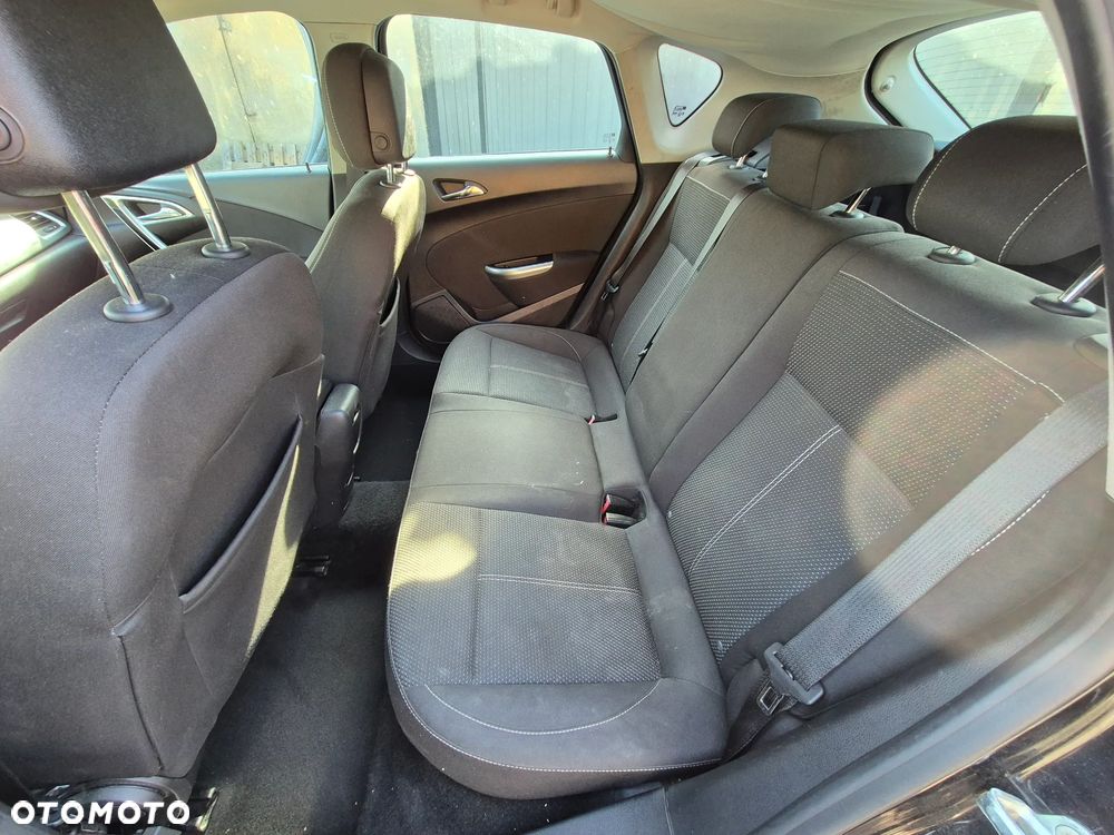 Opel Astra 2.0 CDTI DPF Automatik - 10