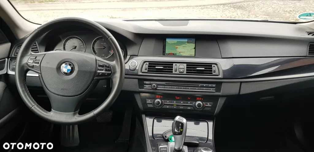 BMW Seria 5 520d Touring Sport-Aut - 16