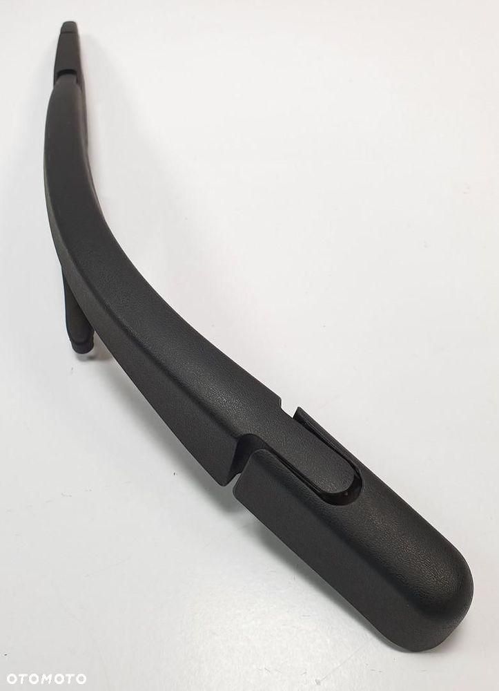 RAMIE PIÓRO WYCIERACZKI TYŁ CITROEN C1 - 2