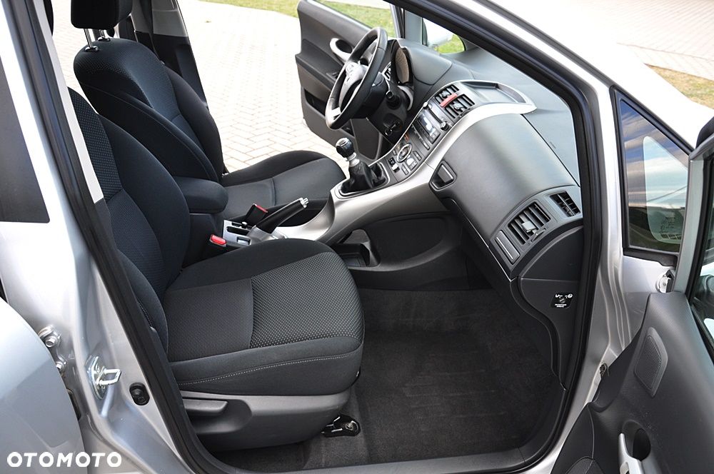 Toyota Auris 1.33 VVT-i Terra Start - 20