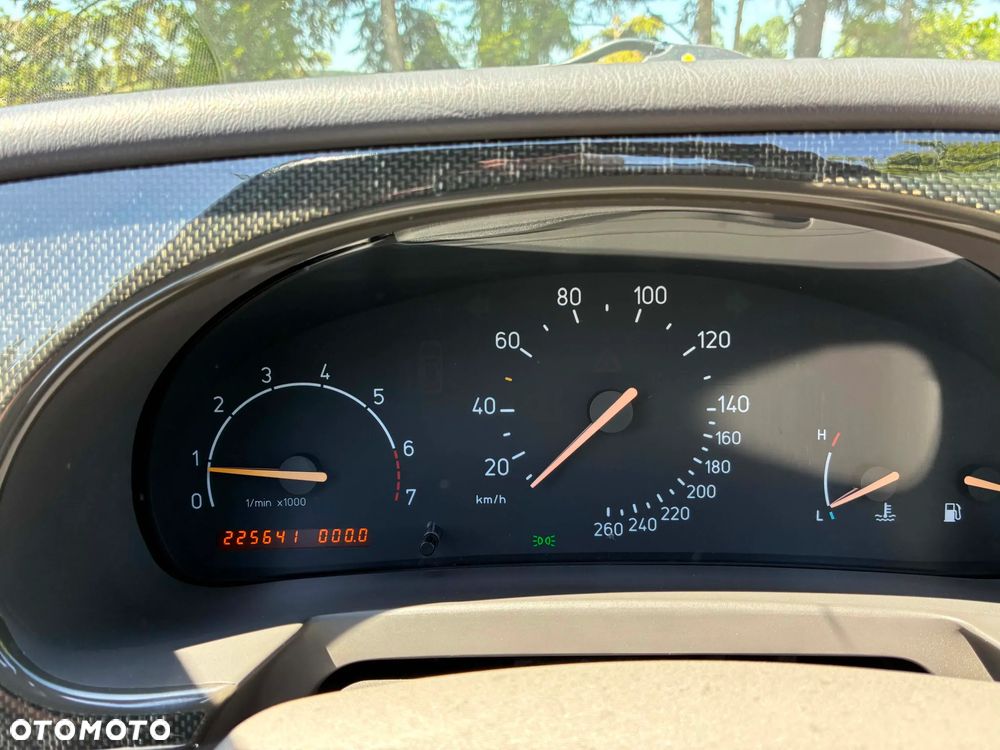 Saab 9-3 - 12