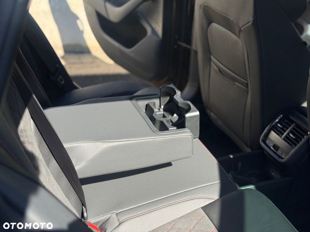 Skoda Octavia 2.0 TSI RS DSG - 31