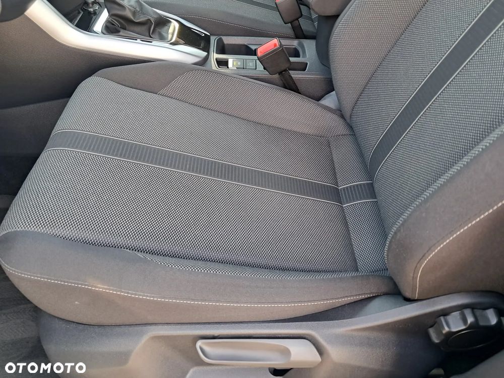 Volkswagen T-Roc 1.5 TSI Life Plus DSG - 26