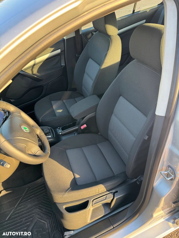 Skoda Octavia 1.6 MPI Classic Aut. - 12