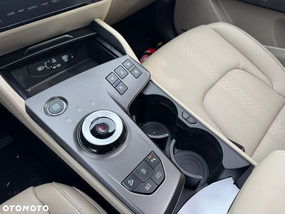 Kia Sportage 1.6 T-GDI Business Line 2WD DCT - 13