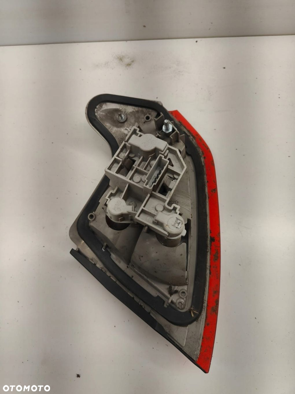 Ford mondeo mk4 LAMPA TYŁ TYLNA PRAWA w klapę 1s71-13a603-q uszkodzona - 3
