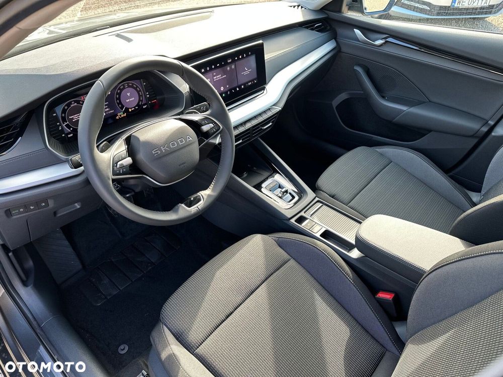 Skoda Octavia 1.5 TSI mHEV Drive Selection DSG - 10