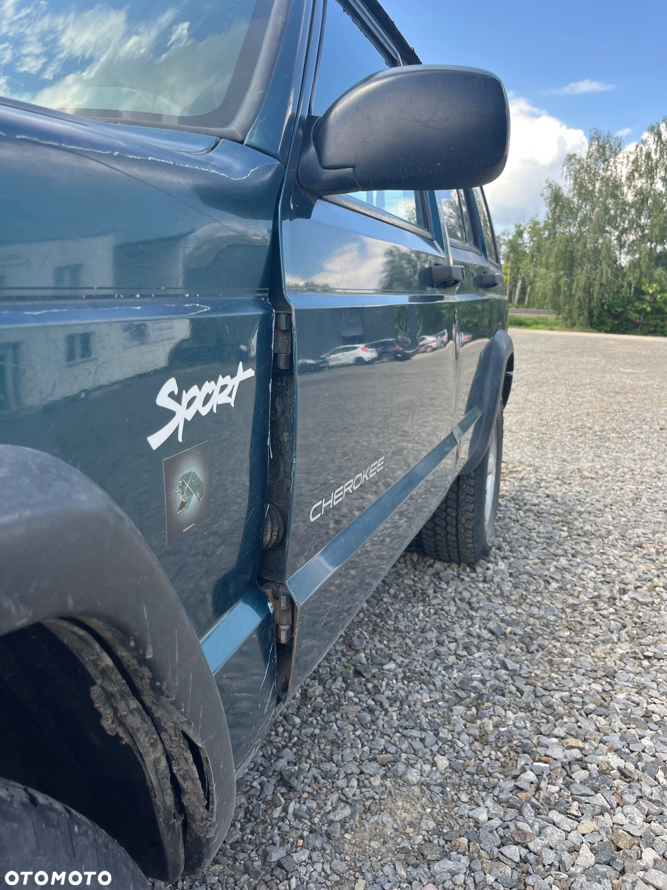 Jeep Cherokee - 10