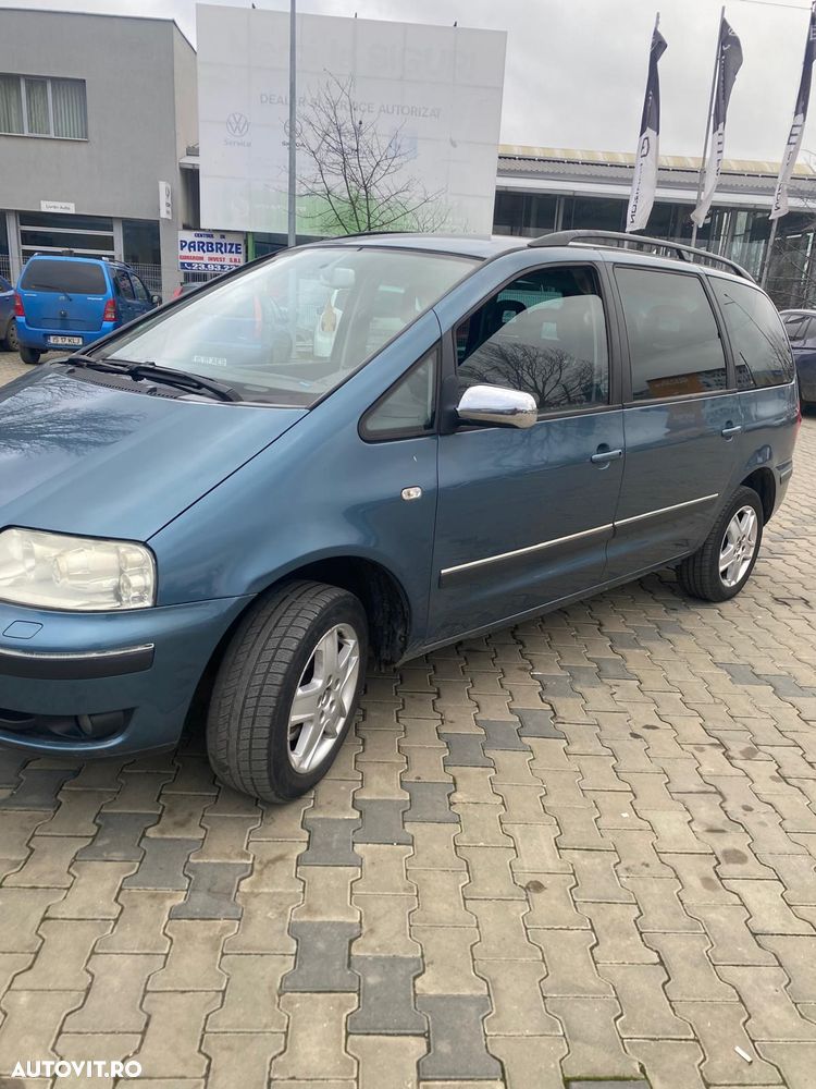 Volkswagen Sharan 1.9 TDI Comfortline Family - 2