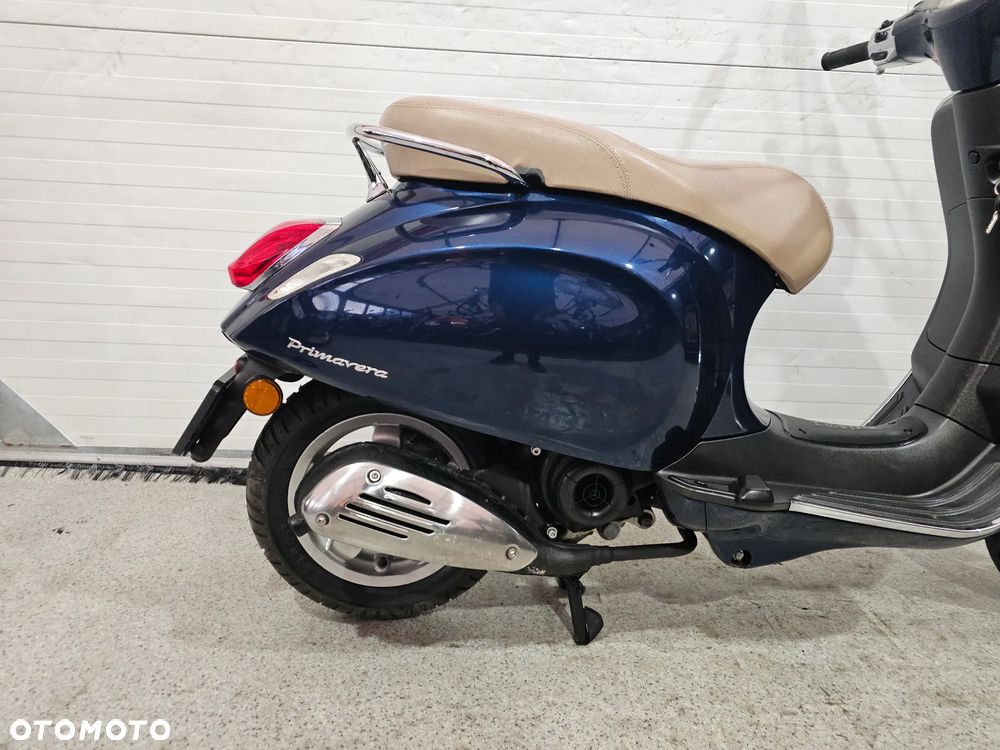 Piaggio Vespa - 21
