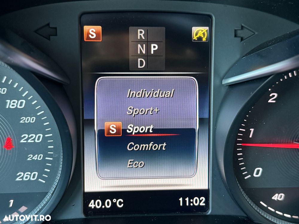 Mercedes-Benz GLC Coupe 220 d 4Matic 9G-TRONIC AMG Line - 12