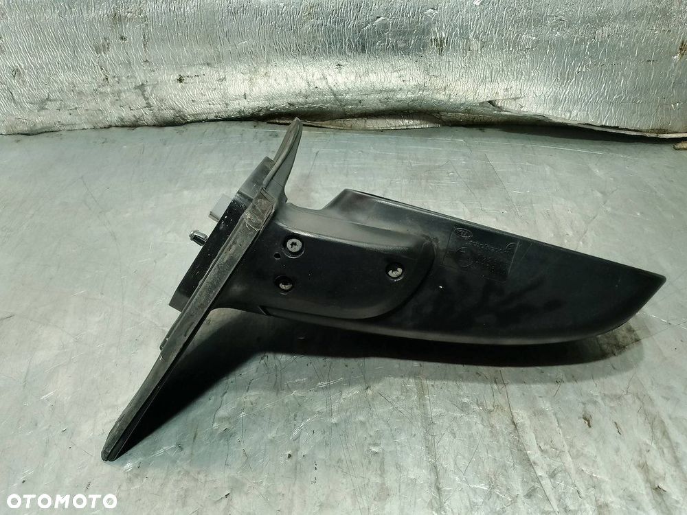 LUSTERKO PRAWE KIA CEE'D I 1K - 4