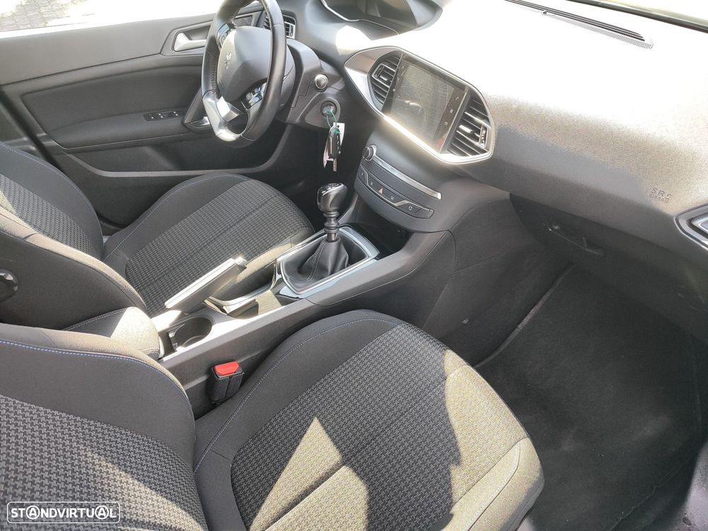 Peugeot 308 SW 1.5 BlueHDi Style - 13