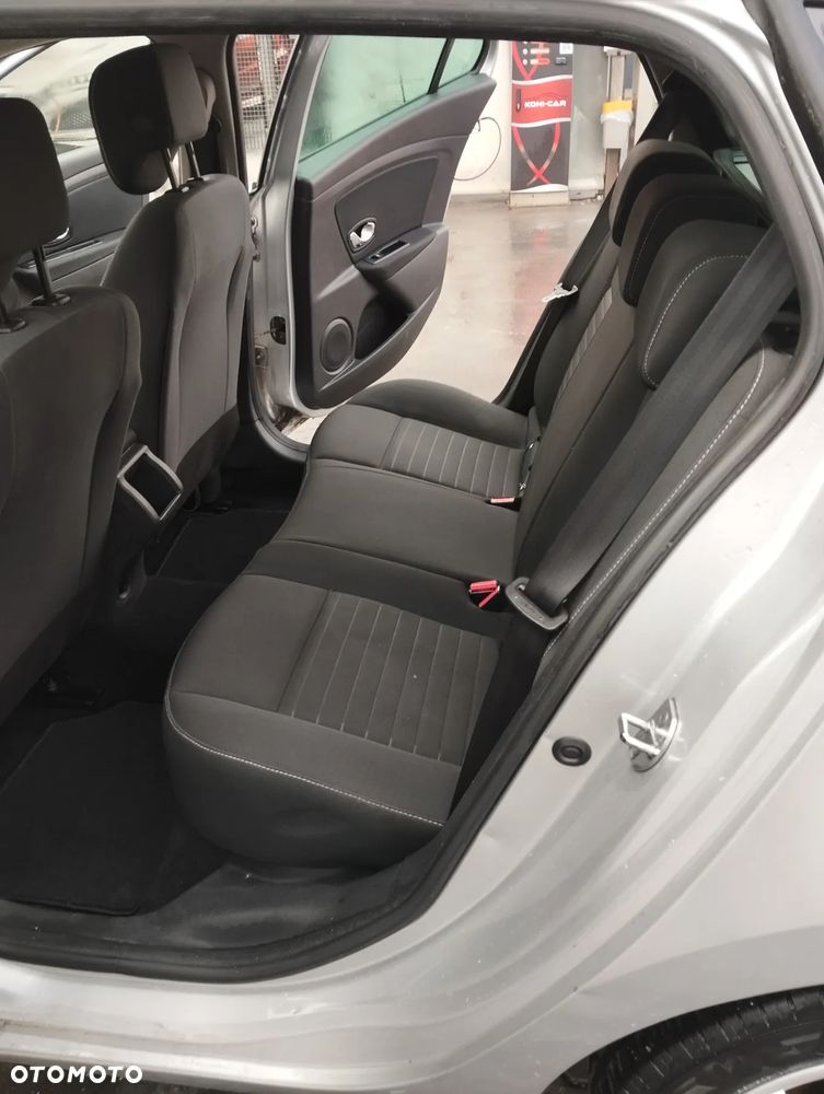 Renault Megane ENERGY TCe 115 Start & Stop Paris Business - 21