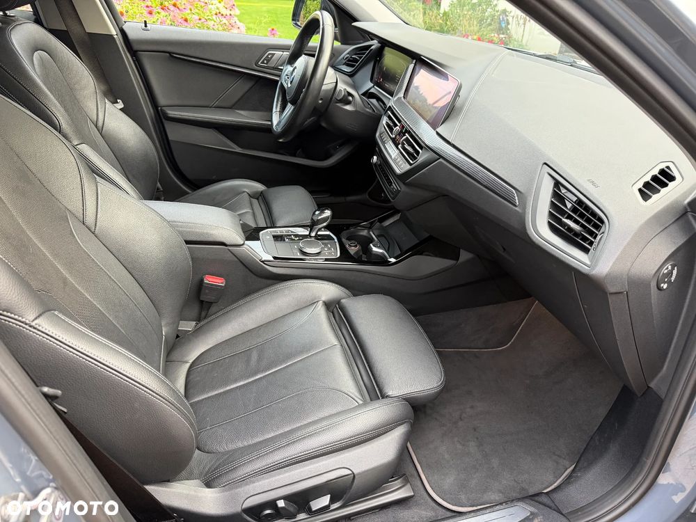 BMW Seria 1 118i Sport Line - 13