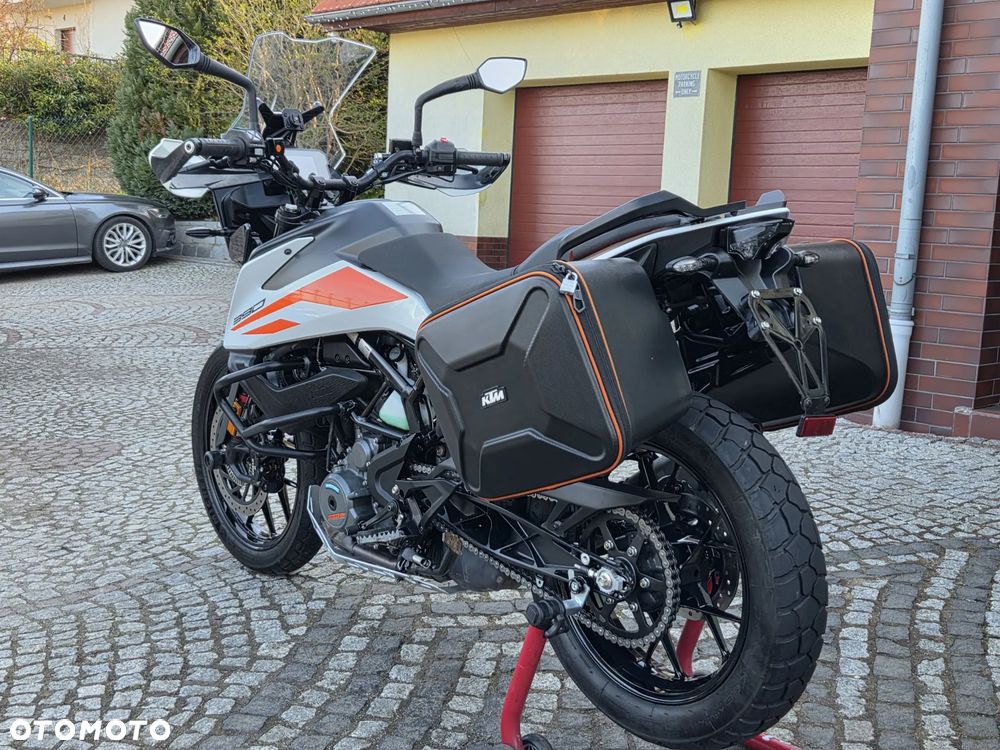 KTM Adventure - 5