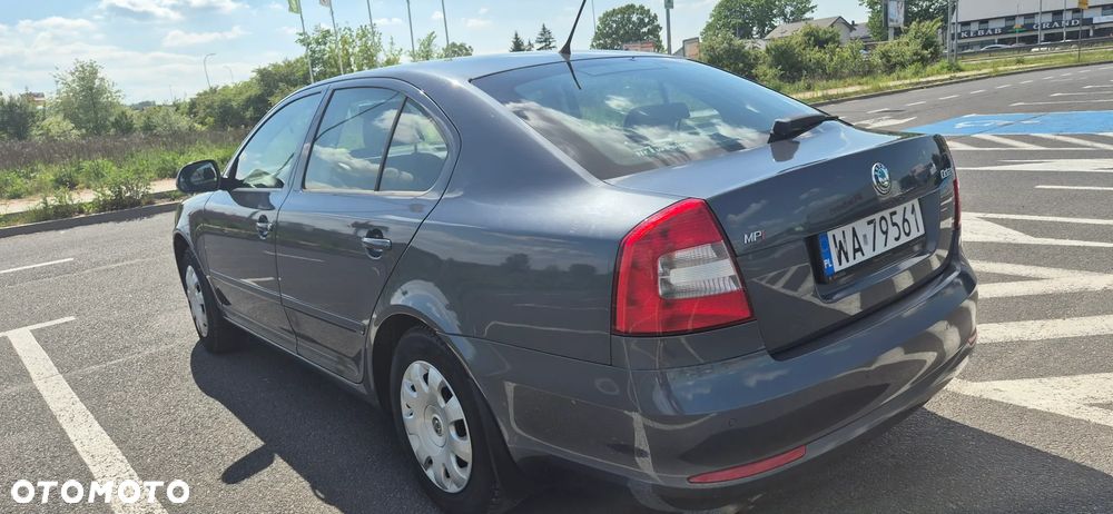 Skoda Octavia 1.6 Active - 19