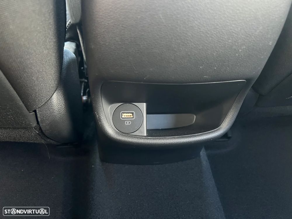 Hyundai Kauai 39 kWh Executive - 21