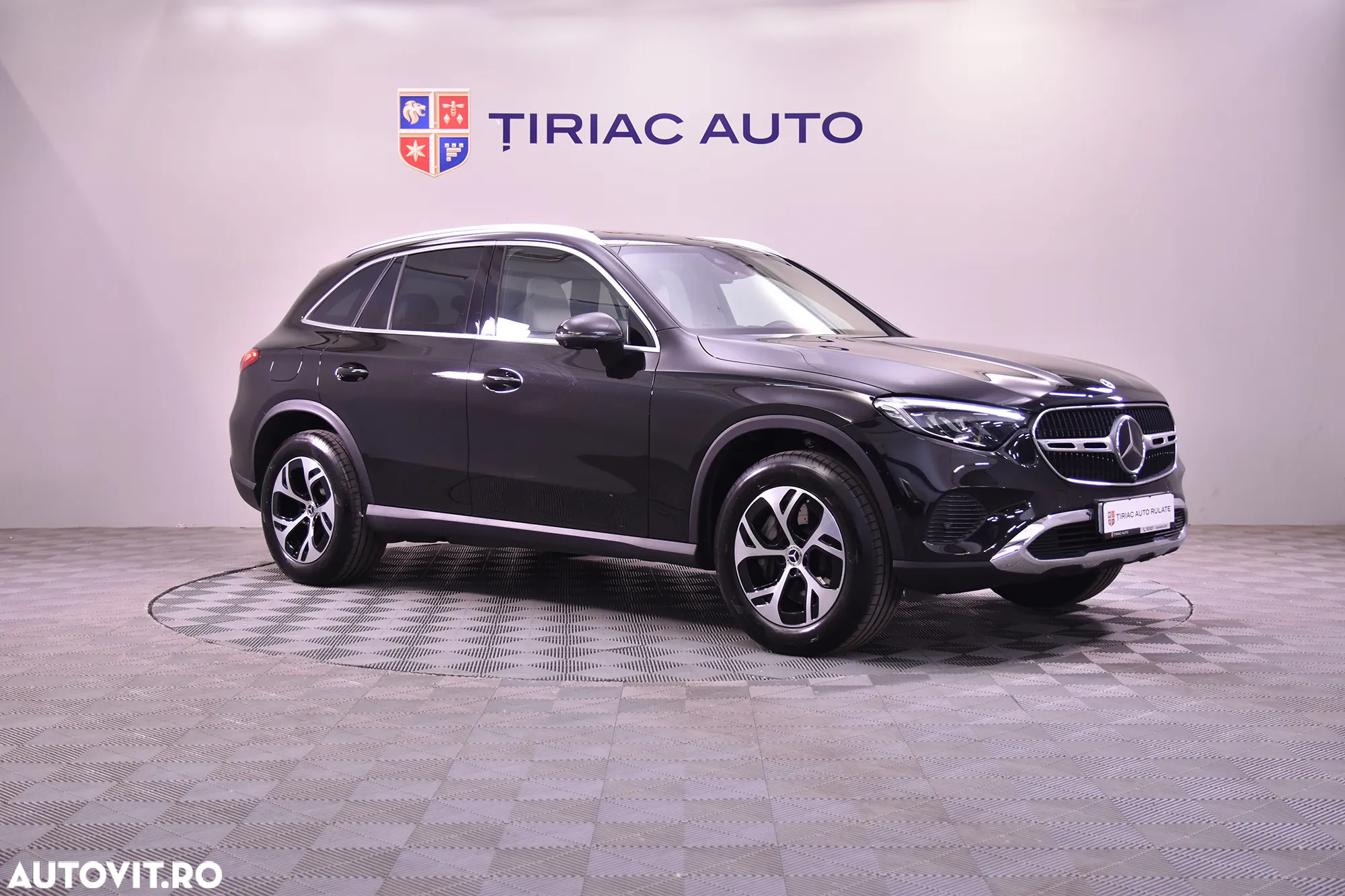 Mercedes-Benz GLC 300 e 4MATIC - 7