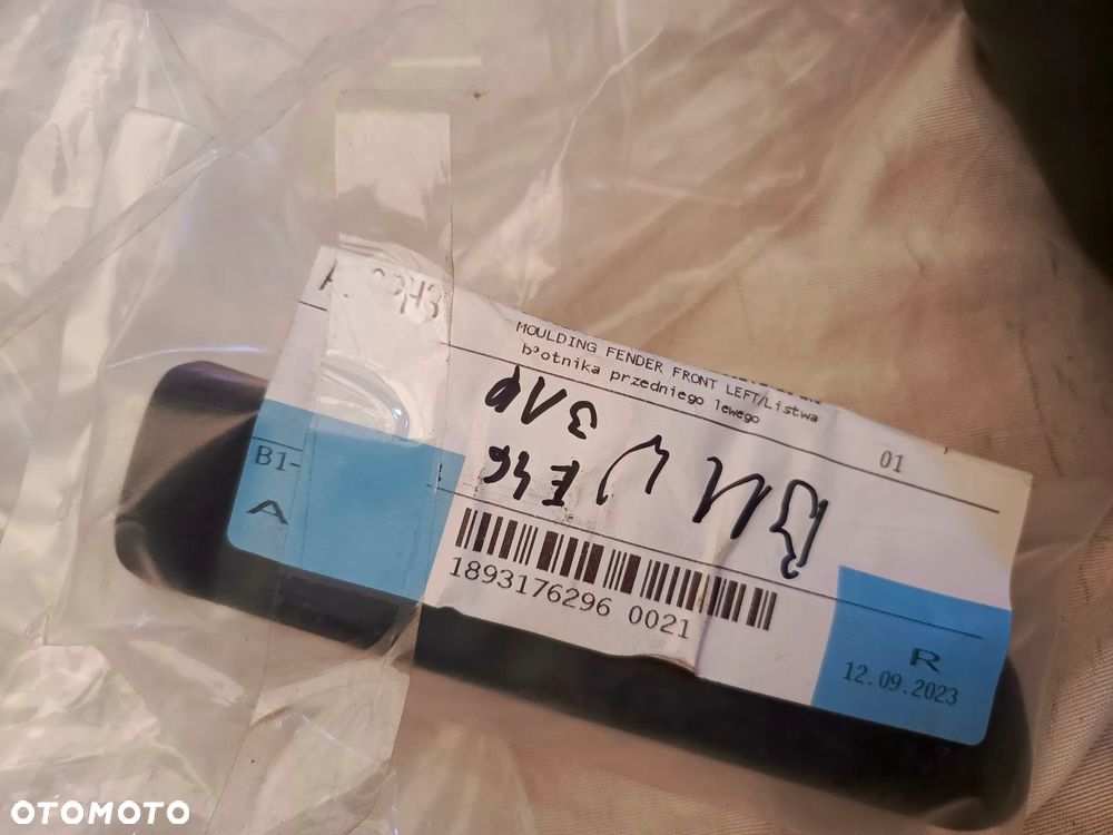 LISTWA BŁOTNIKA PRZEDNIEGO LEWEGO BMW E46 - 1