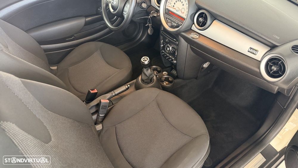 MINI 3 Portas One 1.6 - 7