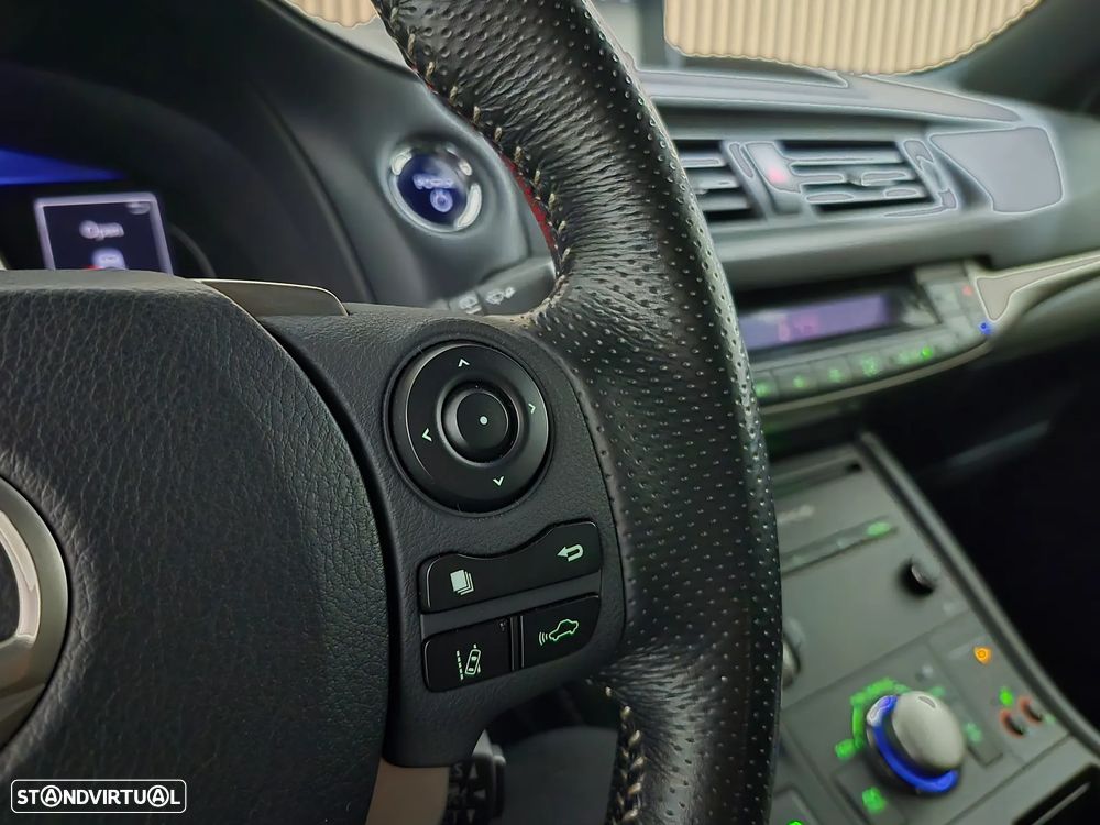 Lexus CT 200h F Sport+ - 33