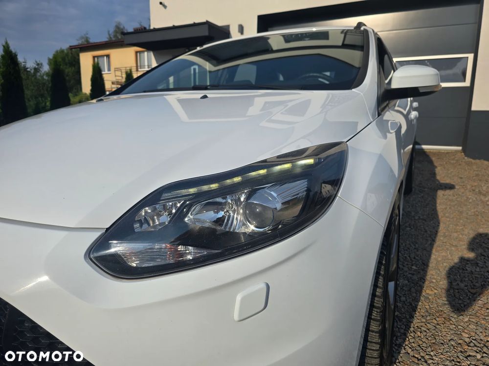 Ford Focus 2.0 EcoBoost ST - 12