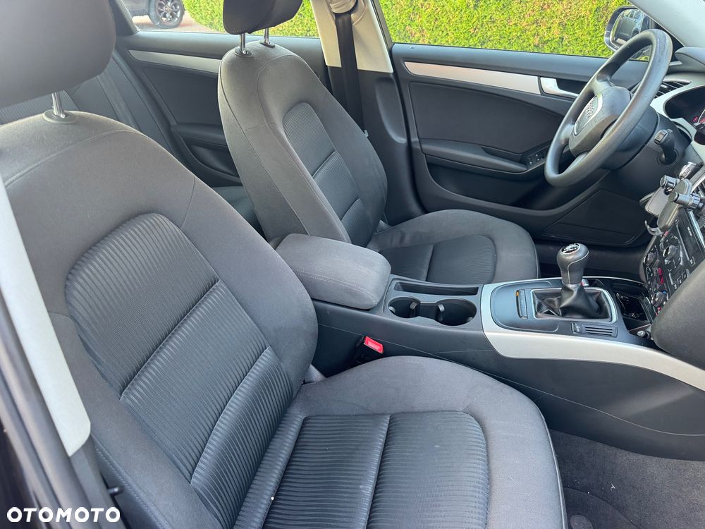 Audi A4 Avant 2.0 TDI DPF Ambiente - 16