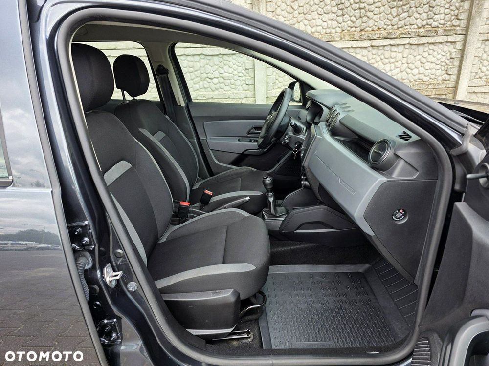 Dacia Duster 1.6 SCe Comfort - 23