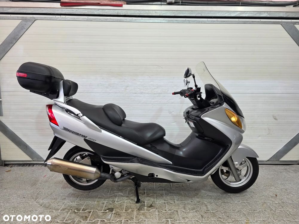 Suzuki Burgman - 10