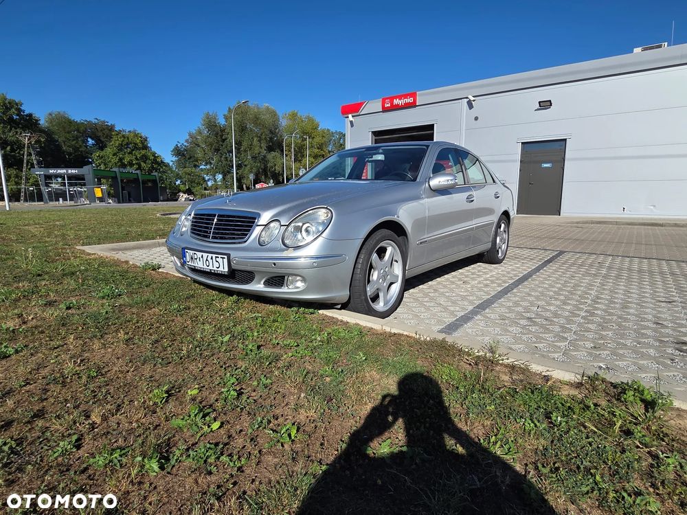 Mercedes-Benz Klasa E 500 4-Matic T Avantgarde - 1