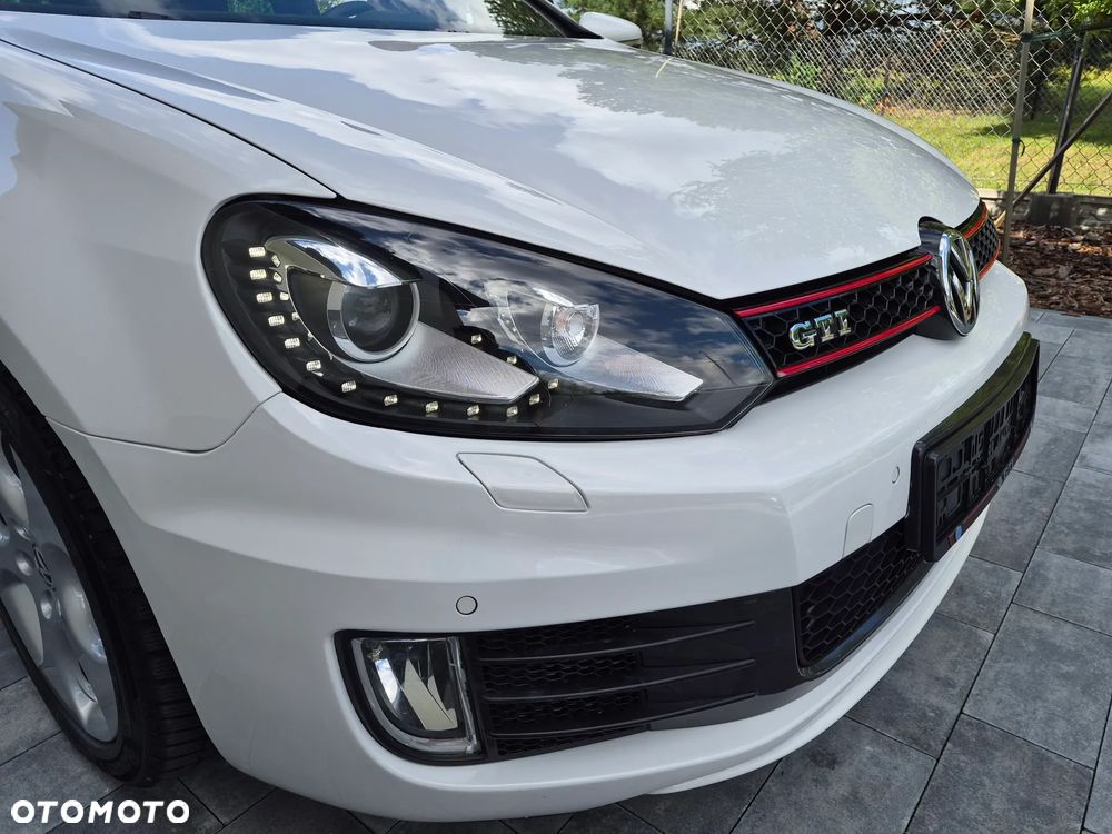 Volkswagen Golf 2.0 GTI DSG - 8
