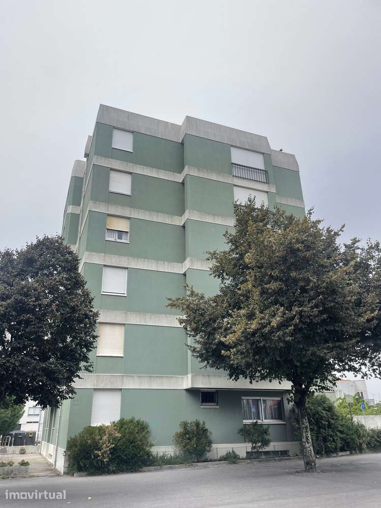 T4 com garagem na Avenida de França - Grande imagem: 2/22