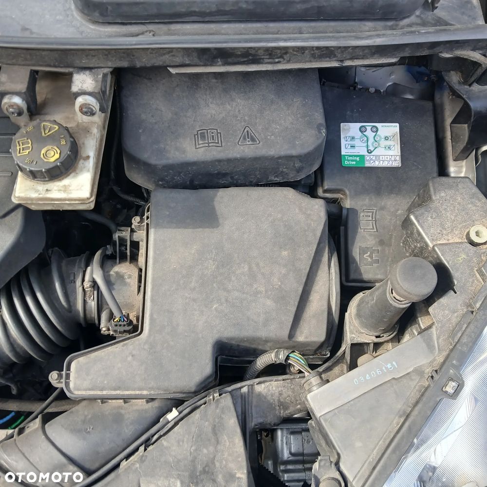 Ford Transit Connect - 16