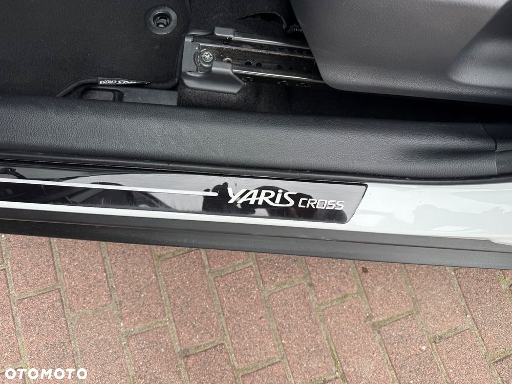Toyota Yaris Cross - 25