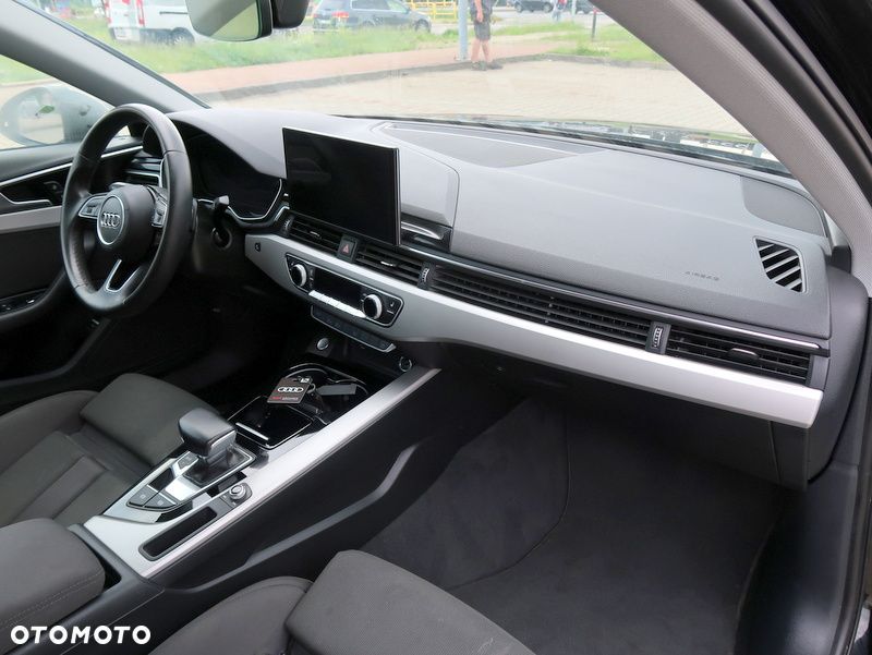 Audi A4 Limousine 35 TFSI mHEV Advanced S tronic - 11
