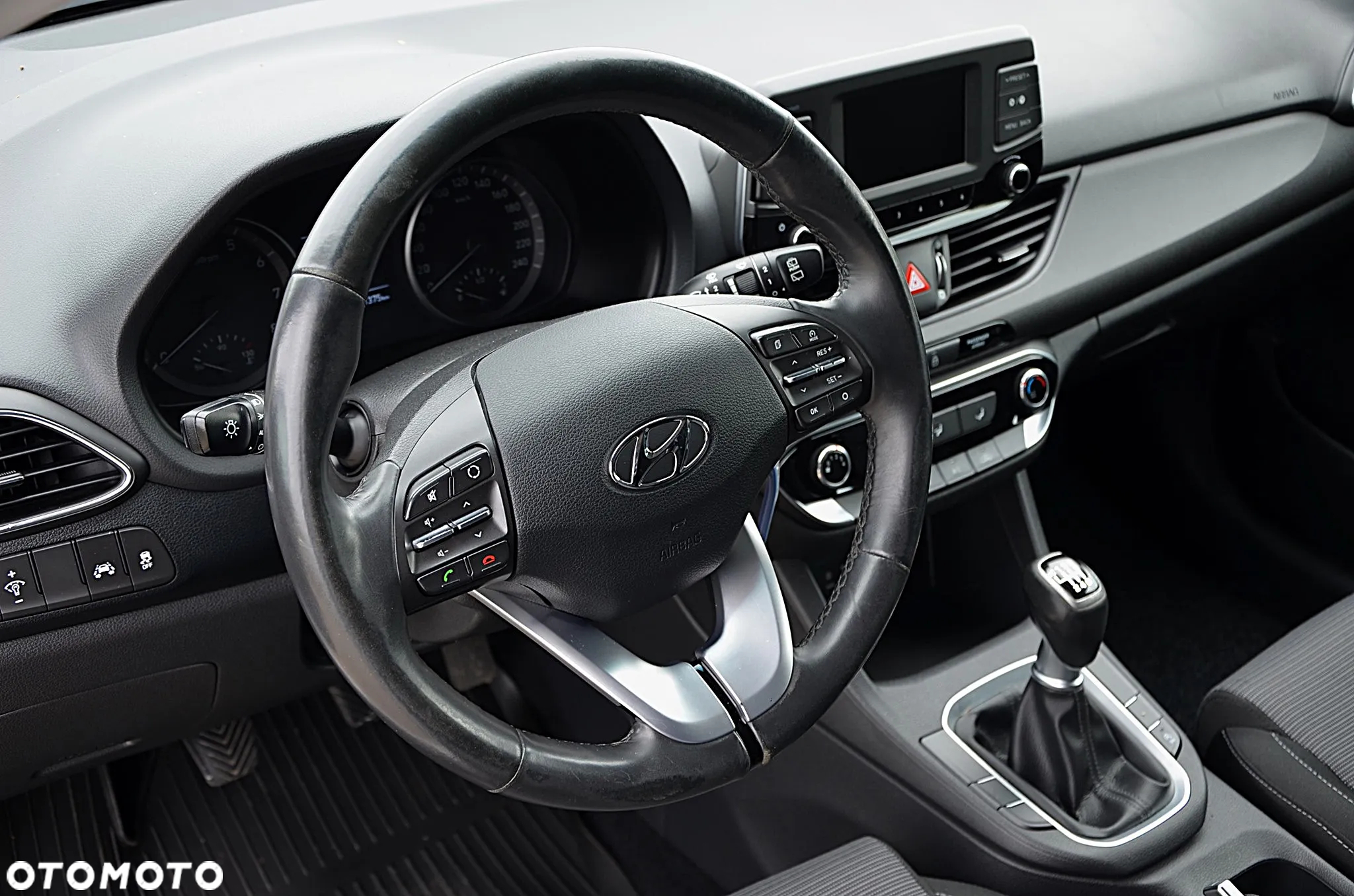 Hyundai i30 1.4 BlueDrive Comfort - 17