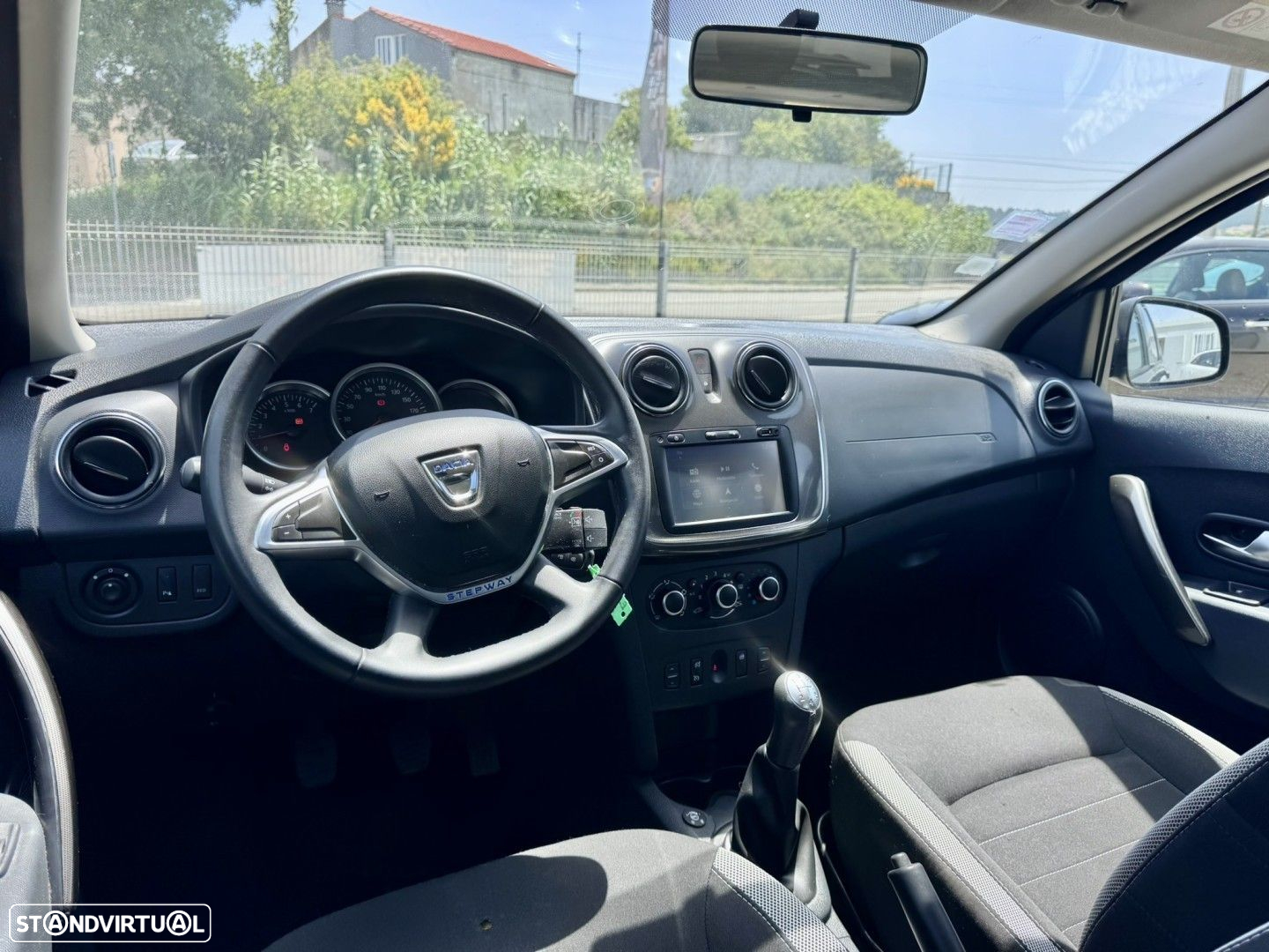 Dacia Sandero - 22