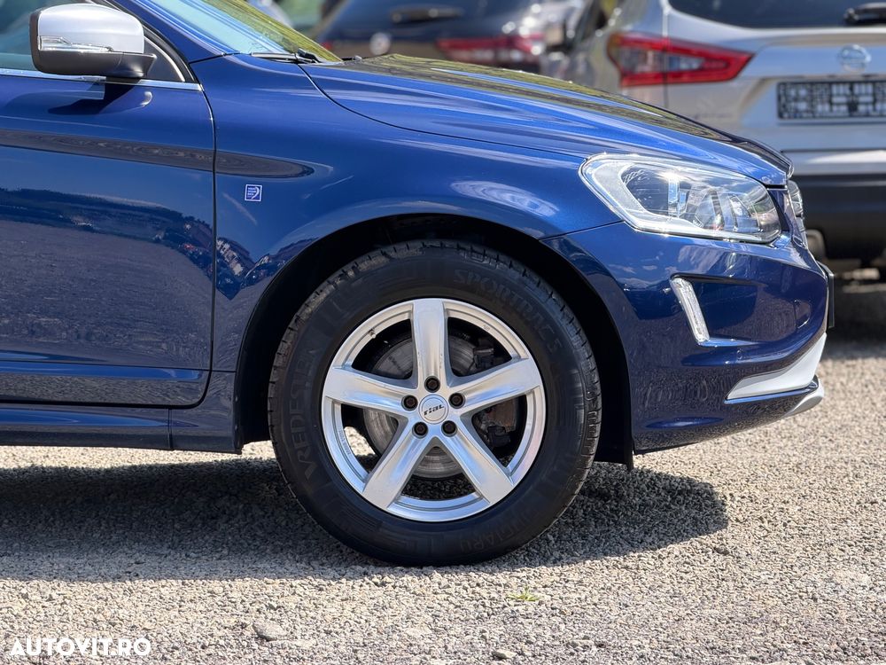 Volvo XC 60 D4 Geartronic Summum - 18