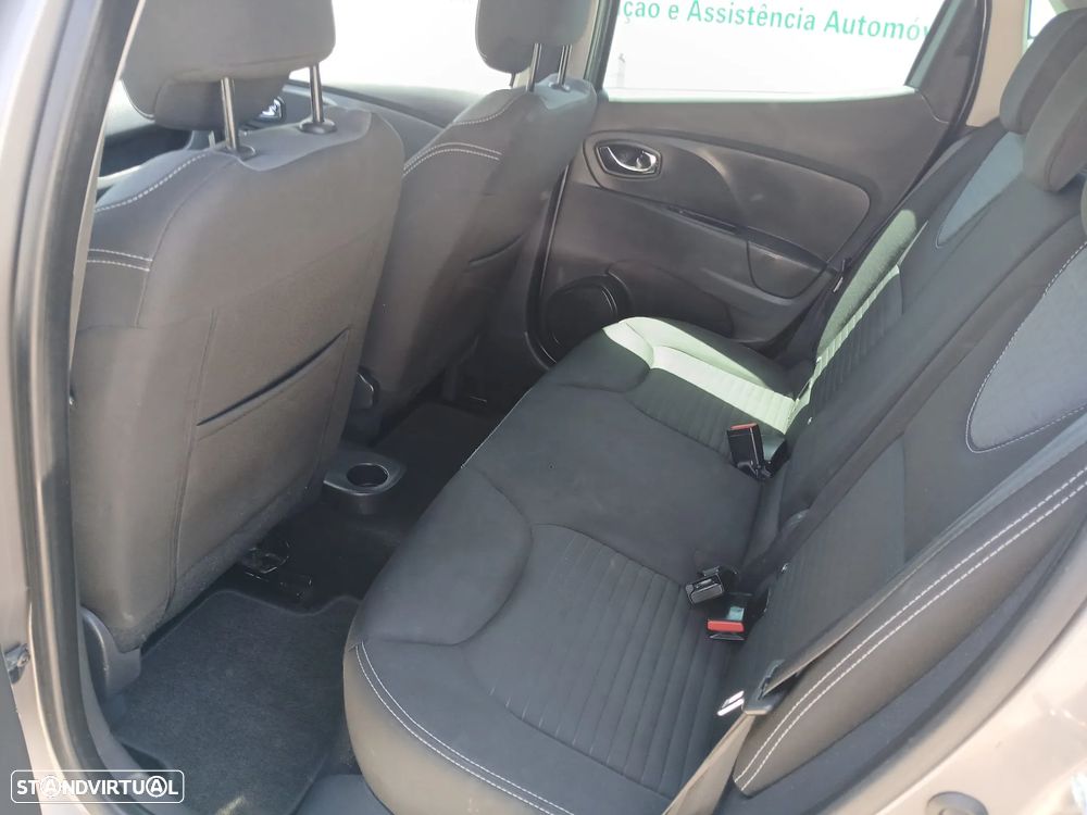 Renault Clio 1.5 dCi Dynamique S - 18