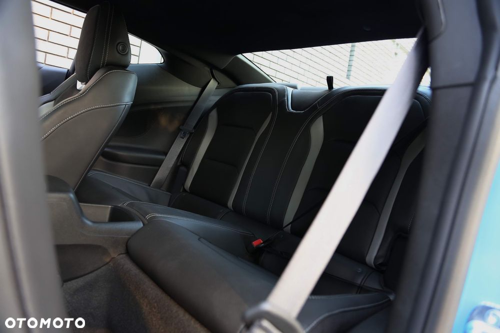 Chevrolet Camaro - 37