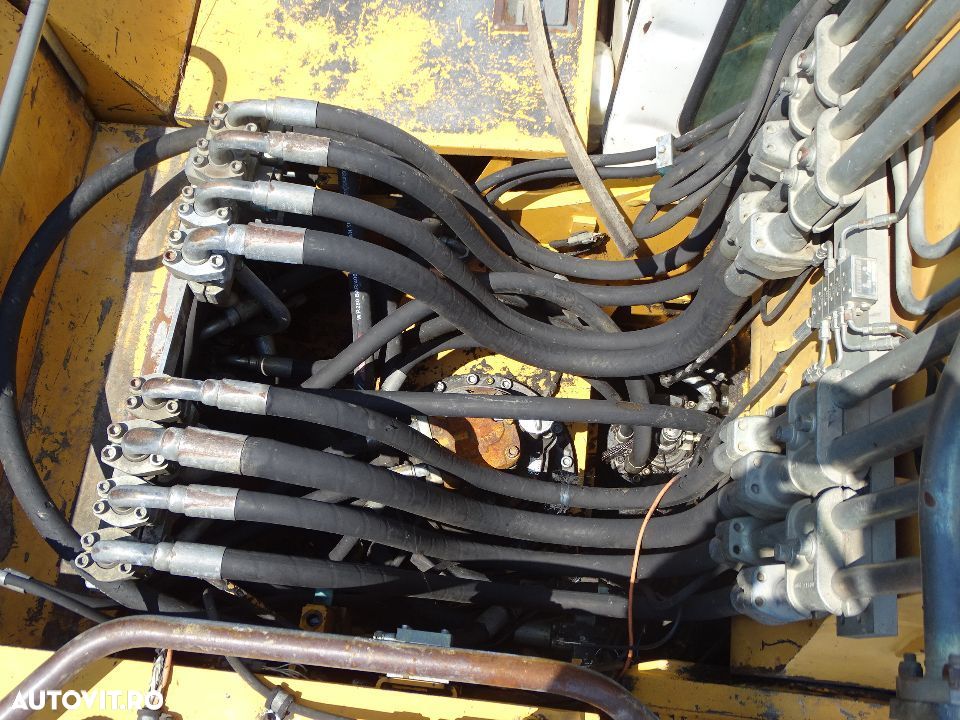 Excavator Liebherr 934 Litronic , dezmembrez - 6