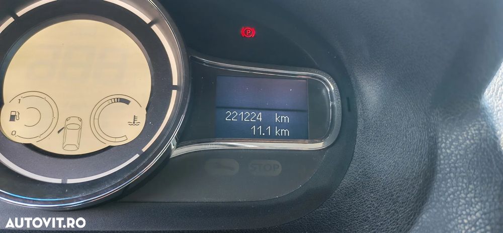 Renault Megane - 11